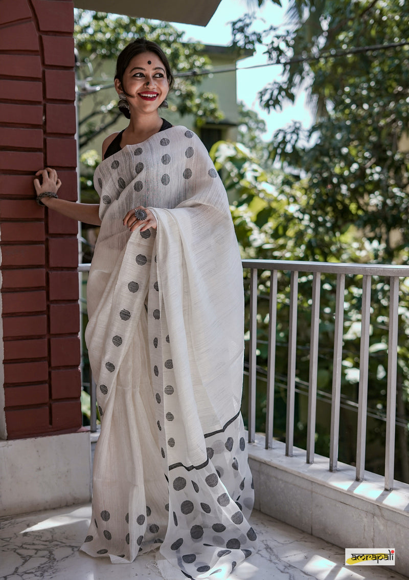 Handwoven Pure Matka Jamdani with Resham Butas