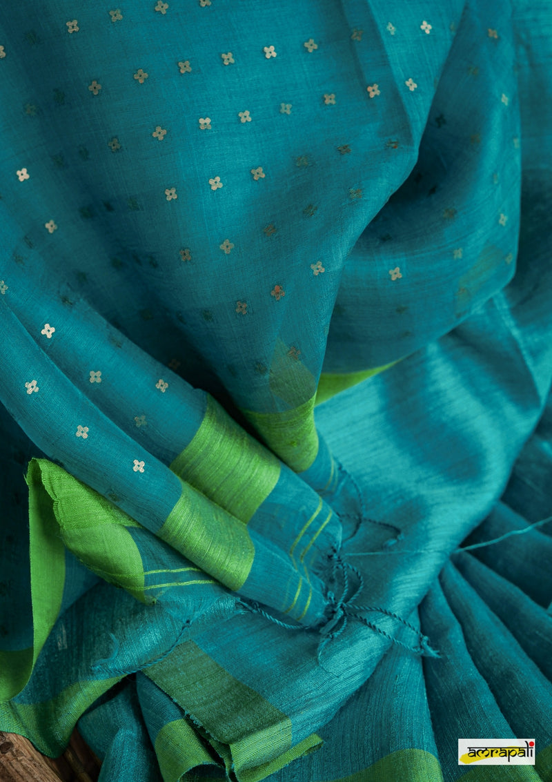 Handwoven Pure Matka with Woven Gold Sequins