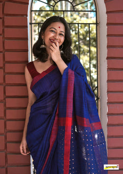 Handwoven Pure Matka with Woven Gold Sequins