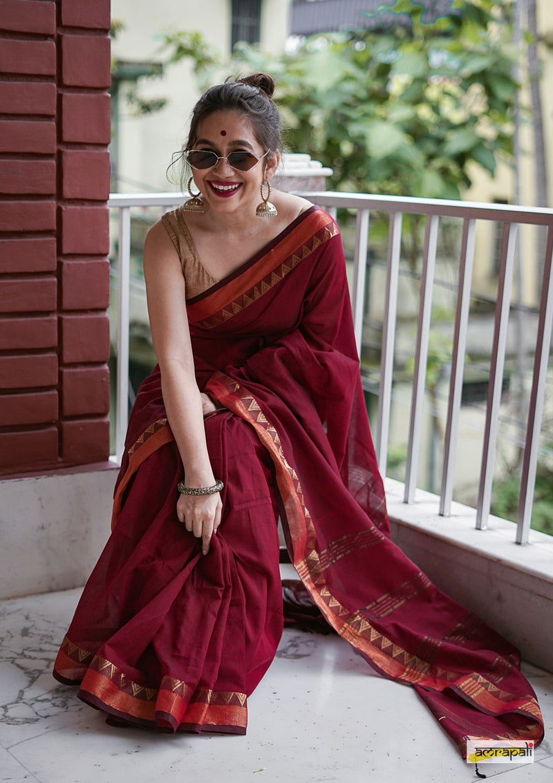 Maroon Cotton saree with Woven Gold Temple Border