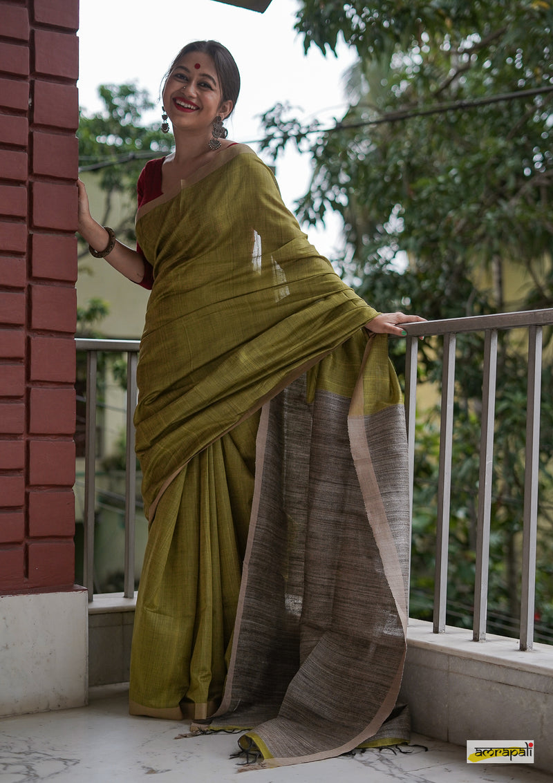 Handwoven Pure Bhagalpuri Tussar with Ghicha Palla