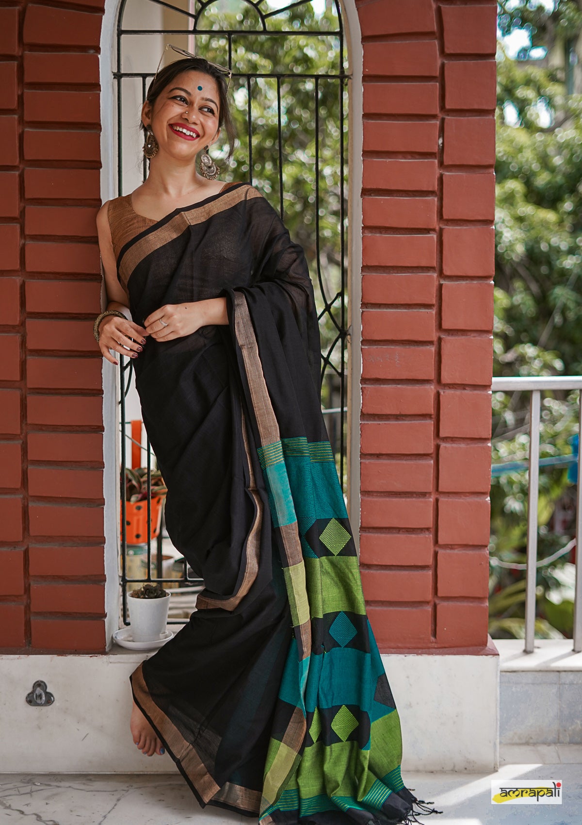 Than Silver Cotton Resham main image 1