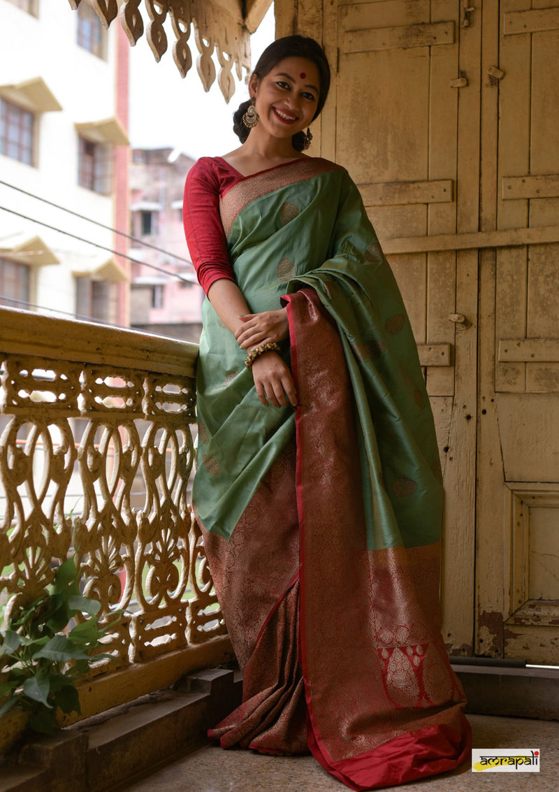 Handwoven Sea-green Pure Tussar Benarasi
