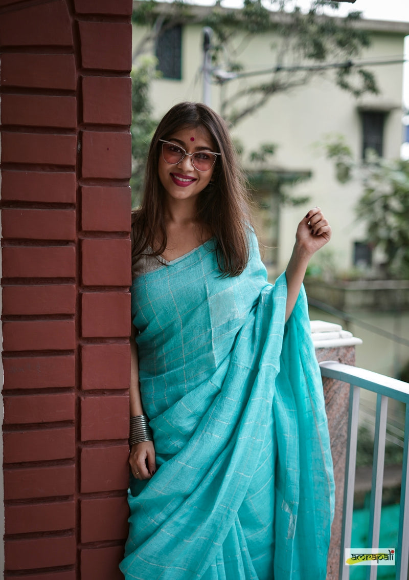Handwoven Pure Linen with Zari Accents
