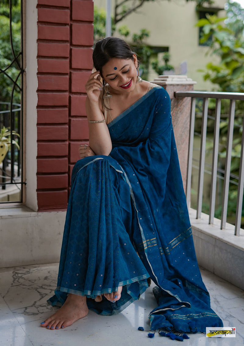 Pure Mercerised Cotton in Jacquard Weave with Woven Sequins – Amrapali ...