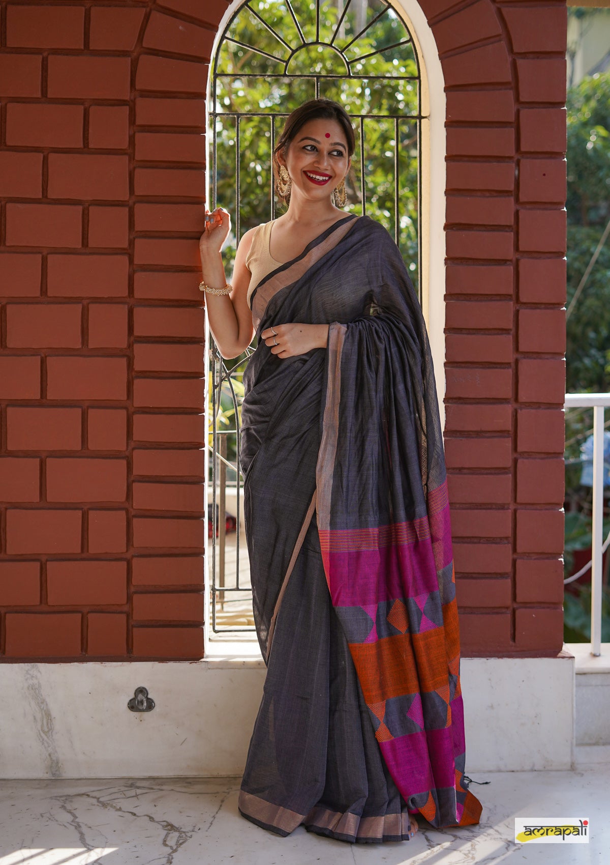 Than Silver Cotton Resham main image 1