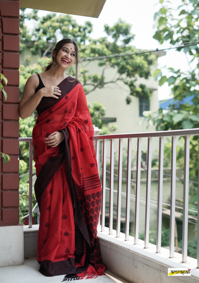 Pure Handloom Cotton with tiny leaf buti