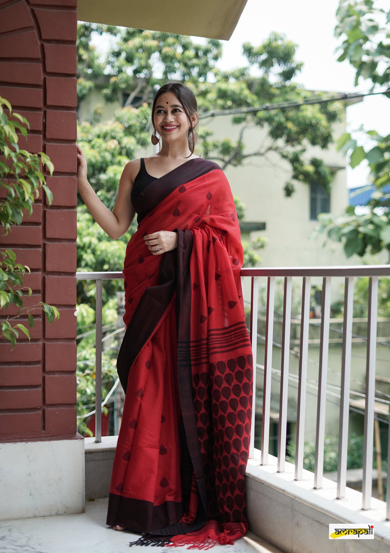 Pure Handloom Cotton with tiny leaf buti