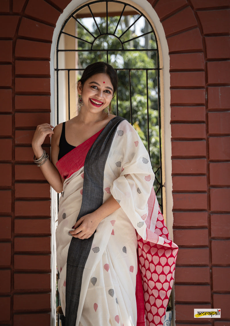 Pure Handloom Cotton with tiny leaf buti