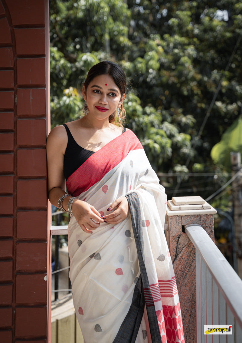 Pure Handloom Cotton with tiny leaf buti